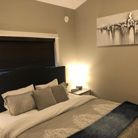 Sandy Feet Retreat Port Renfrew- Oceanfront 2Br Modern Cottage Esterno foto