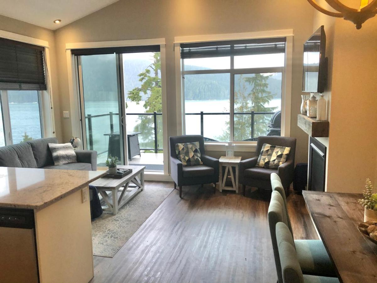 Sandy Feet Retreat Port Renfrew- Oceanfront 2Br Modern Cottage Esterno foto