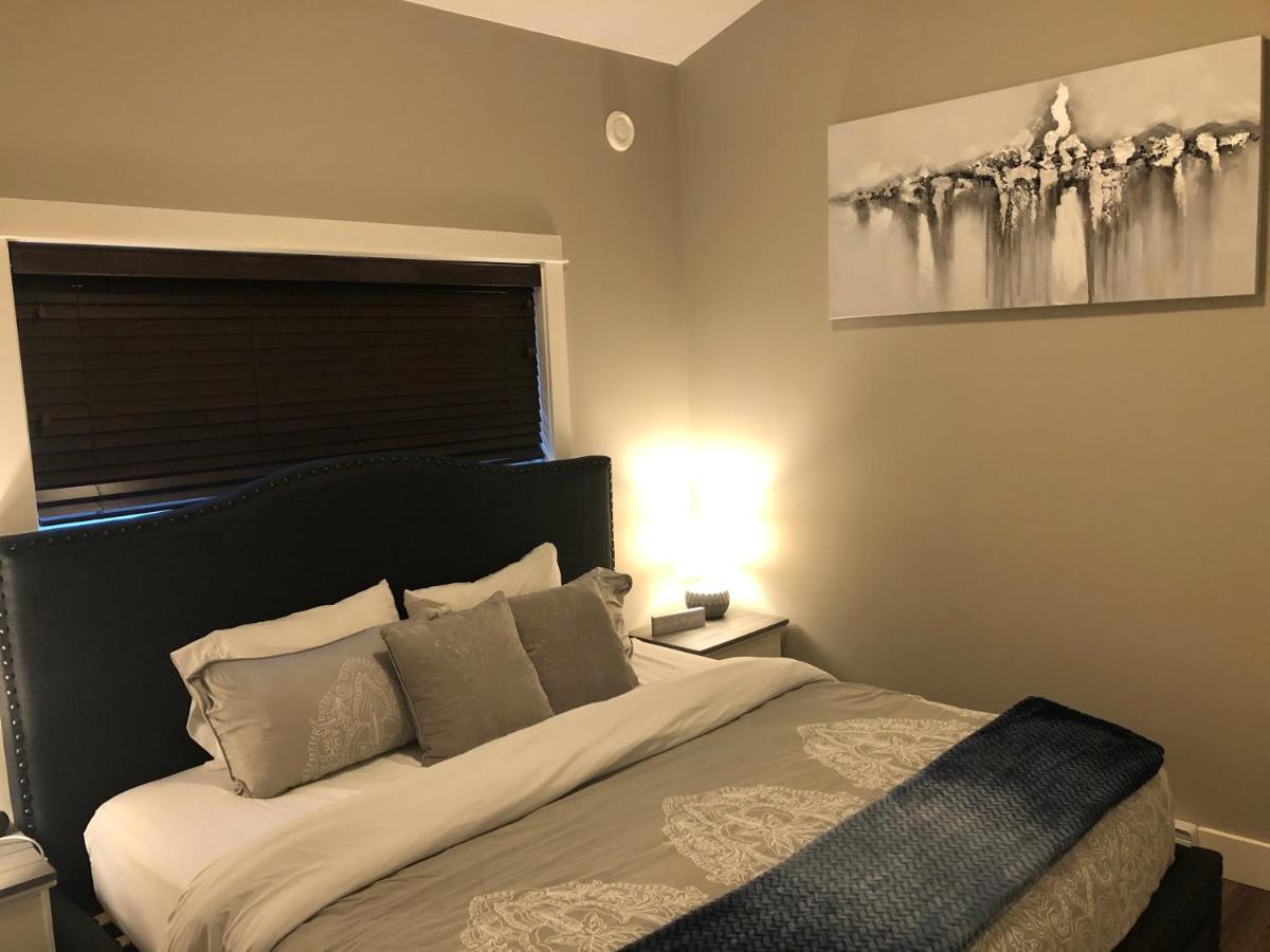 Sandy Feet Retreat Port Renfrew- Oceanfront 2Br Modern Cottage Esterno foto