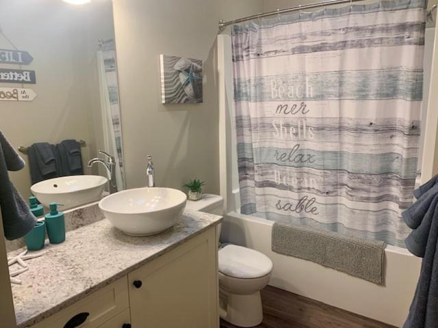 Sandy Feet Retreat Port Renfrew- Oceanfront 2Br Modern Cottage Esterno foto